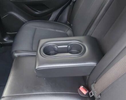 Белый Шевроле Trax, объемом двигателя 1.4 л и пробегом 93 тыс. км за 10300 $, фото 6 на Automoto.ua