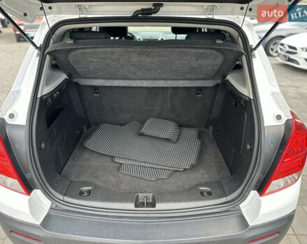 Шевроле Trax 2016 в Ровно на Automoto.ua Белый Шевроле Trax, объемом двигателя 1.4 л и пробегом 160 тыс. км за 9850 $, фото 15 на Automoto.ua