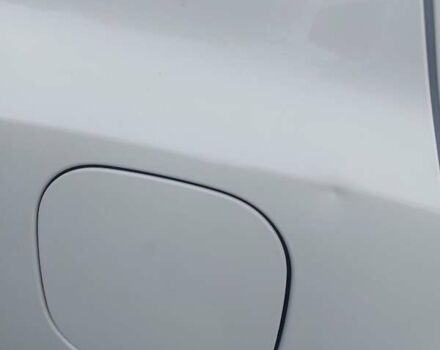 Белый Шевроле Trax, объемом двигателя 1.4 л и пробегом 93 тыс. км за 10300 $, фото 9 на Automoto.ua