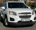 Белый Шевроле Trax, объемом двигателя 1.38 л и пробегом 135 тыс. км за 10500 $, фото 1 на Automoto.ua