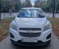 Білий Шевроле Trax, об'ємом двигуна 1.36 л та пробігом 160 тис. км за 10500 $, фото 1 на Automoto.ua