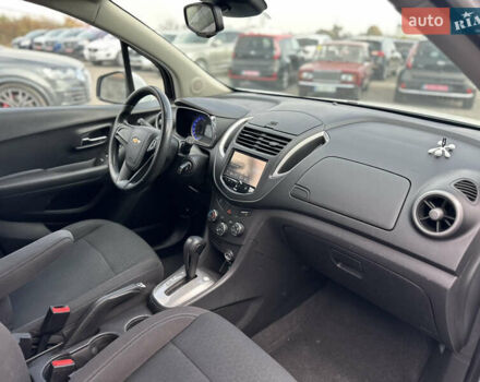 Шевроле Trax 2016 в Ровно на Automoto.ua Белый Шевроле Trax, объемом двигателя 1.4 л и пробегом 160 тыс. км за 9850 $, фото 17 на Automoto.ua