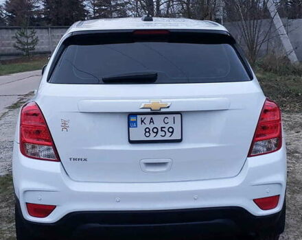Білий Шевроле Trax, об'ємом двигуна 1.36 л та пробігом 62 тис. км за 12600 $, фото 3 на Automoto.ua