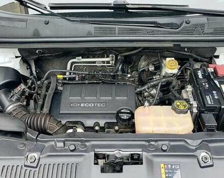 Білий Шевроле Trax, об'ємом двигуна 1.36 л та пробігом 62 тис. км за 12600 $, фото 16 на Automoto.ua