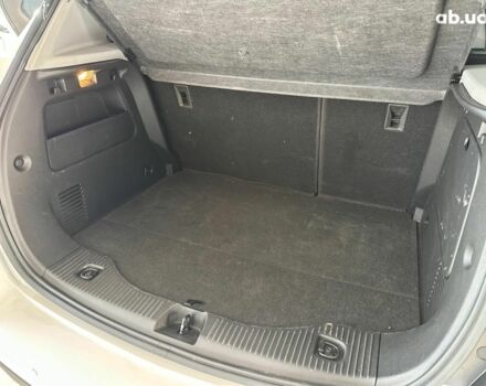 Белый Шевроле Trax, объемом двигателя 1.6 л и пробегом 104 тыс. км за 12990 $, фото 10 на Automoto.ua