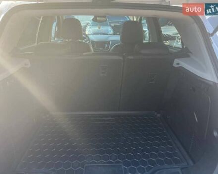 Білий Шевроле Trax, об'ємом двигуна 1.4 л та пробігом 133 тис. км за 12800 $, фото 16 на Automoto.ua