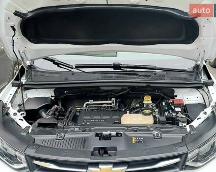 Білий Шевроле Trax, об'ємом двигуна 1.36 л та пробігом 62 тис. км за 12600 $, фото 18 на Automoto.ua