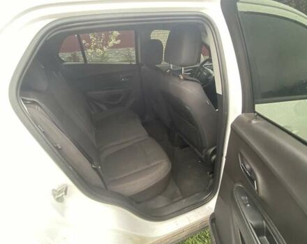 Белый Шевроле Trax, объемом двигателя 1.4 л и пробегом 51 тыс. км за 14000 $, фото 3 на Automoto.ua