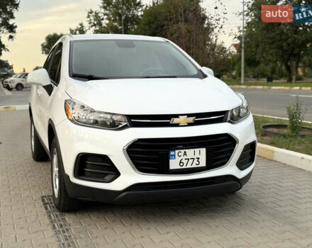 Білий Шевроле Trax, об'ємом двигуна 1.36 л та пробігом 132 тис. км за 11400 $, фото 4 на Automoto.ua