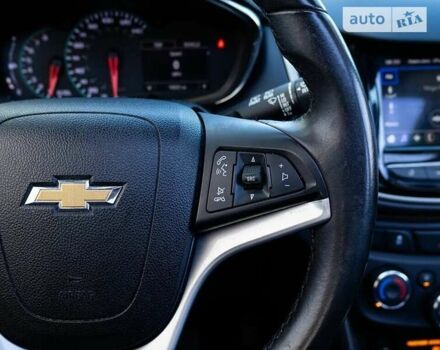 Белый Шевроле Trax, объемом двигателя 1.4 л и пробегом 113 тыс. км за 2300 $, фото 11 на Automoto.ua