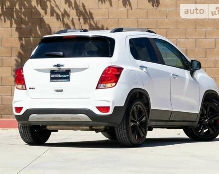 Белый Шевроле Trax, объемом двигателя 1.4 л и пробегом 113 тыс. км за 2300 $, фото 2 на Automoto.ua