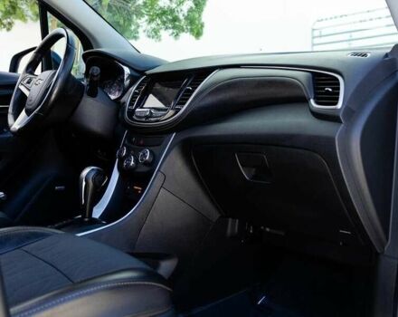 Белый Шевроле Trax, объемом двигателя 1.4 л и пробегом 113 тыс. км за 2300 $, фото 14 на Automoto.ua