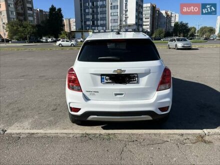 Белый Шевроле Trax, объемом двигателя 1.4 л и пробегом 122 тыс. км за 11200 $, фото 1 на Automoto.ua