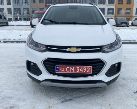 Белый Шевроле Trax, объемом двигателя 1.4 л и пробегом 210 тыс. км за 11700 $, фото 1 на Automoto.ua