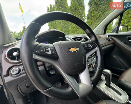 Чорний Шевроле Trax, об'ємом двигуна 1.7 л та пробігом 182 тис. км за 11200 $, фото 49 на Automoto.ua
