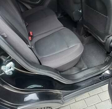 Чорний Шевроле Trax, об'ємом двигуна 1.36 л та пробігом 126 тис. км за 10600 $, фото 12 на Automoto.ua