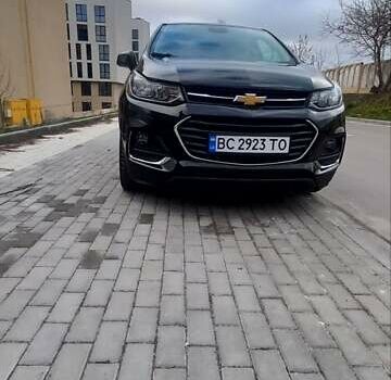 Чорний Шевроле Trax, об'ємом двигуна 1.36 л та пробігом 126 тис. км за 10600 $, фото 3 на Automoto.ua