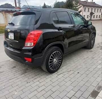 Чорний Шевроле Trax, об'ємом двигуна 1.36 л та пробігом 126 тис. км за 10600 $, фото 5 на Automoto.ua