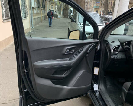 Чорний Шевроле Trax, об'ємом двигуна 1.36 л та пробігом 61 тис. км за 11700 $, фото 16 на Automoto.ua