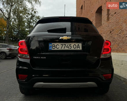Чорний Шевроле Trax, об'ємом двигуна 1.36 л та пробігом 72 тис. км за 12500 $, фото 15 на Automoto.ua