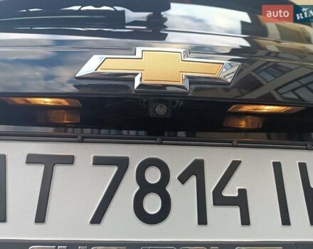 Черный Шевроле Trax, объемом двигателя 1.36 л и пробегом 81 тыс. км за 10950 $, фото 2 на Automoto.ua