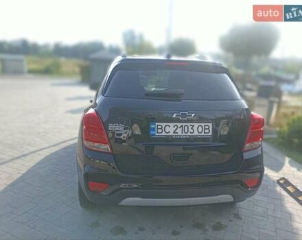 Черный Шевроле Trax, объемом двигателя 1.36 л и пробегом 69 тыс. км за 11600 $, фото 14 на Automoto.ua
