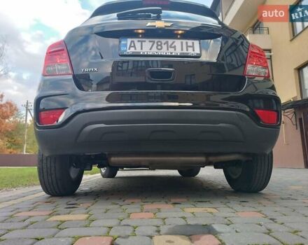 Черный Шевроле Trax, объемом двигателя 1.36 л и пробегом 81 тыс. км за 10950 $, фото 1 на Automoto.ua
