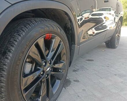 Черный Шевроле Trax, объемом двигателя 1.36 л и пробегом 69 тыс. км за 11600 $, фото 19 на Automoto.ua