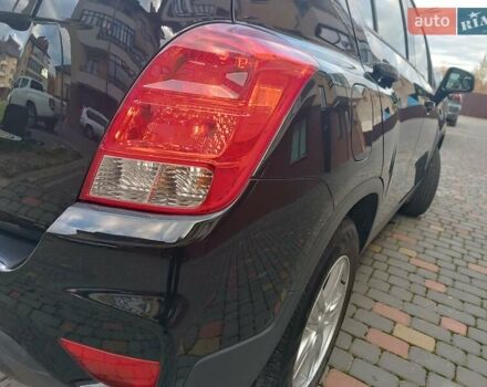 Черный Шевроле Trax, объемом двигателя 1.36 л и пробегом 81 тыс. км за 10950 $, фото 23 на Automoto.ua