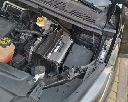 Черный Шевроле Trax, объемом двигателя 1.36 л и пробегом 81 тыс. км за 10950 $, фото 26 на Automoto.ua