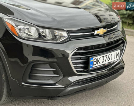 Чорний Шевроле Trax, об'ємом двигуна 1.36 л та пробігом 84 тис. км за 11999 $, фото 7 на Automoto.ua