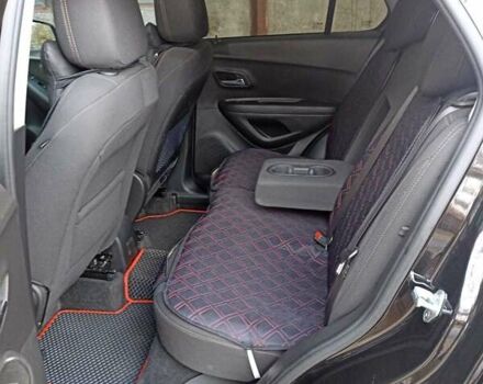 Черный Шевроле Trax, объемом двигателя 1.36 л и пробегом 31 тыс. км за 14000 $, фото 13 на Automoto.ua