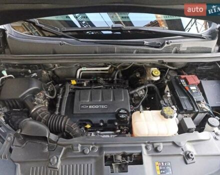 Черный Шевроле Trax, объемом двигателя 1.36 л и пробегом 31 тыс. км за 14000 $, фото 23 на Automoto.ua