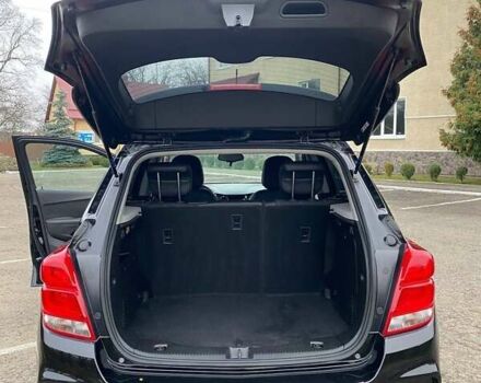 Черный Шевроле Trax, объемом двигателя 1.4 л и пробегом 68 тыс. км за 11950 $, фото 24 на Automoto.ua