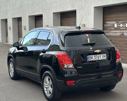 Чорний Шевроле Trax, об'ємом двигуна 1.36 л та пробігом 84 тис. км за 11999 $, фото 3 на Automoto.ua