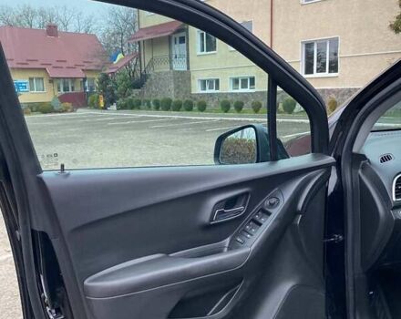 Черный Шевроле Trax, объемом двигателя 1.4 л и пробегом 68 тыс. км за 11950 $, фото 16 на Automoto.ua