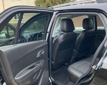 Черный Шевроле Trax, объемом двигателя 1.4 л и пробегом 68 тыс. км за 11950 $, фото 21 на Automoto.ua