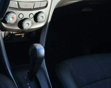 Черный Шевроле Trax, объемом двигателя 1.4 л и пробегом 99 тыс. км за 13799 $, фото 11 на Automoto.ua