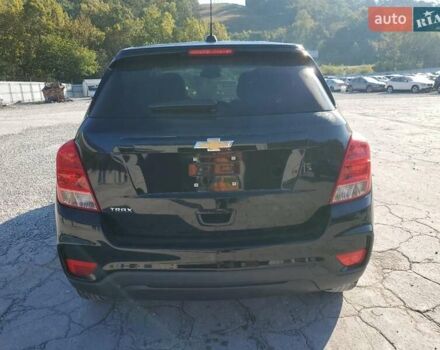Черный Шевроле Trax, объемом двигателя 1.4 л и пробегом 40 тыс. км за 2170 $, фото 5 на Automoto.ua