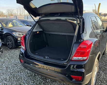 Черный Шевроле Trax, объемом двигателя 1.4 л и пробегом 92 тыс. км за 14999 $, фото 20 на Automoto.ua