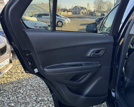 Черный Шевроле Trax, объемом двигателя 1.4 л и пробегом 92 тыс. км за 14999 $, фото 17 на Automoto.ua