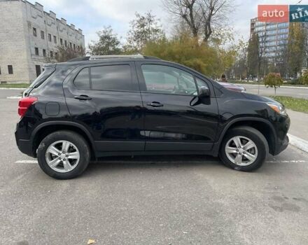 Черный Шевроле Trax, объемом двигателя 1.36 л и пробегом 42 тыс. км за 15500 $, фото 10 на Automoto.ua