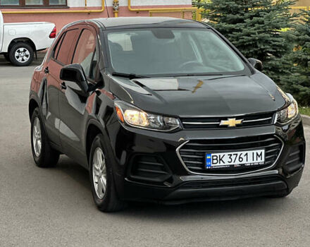 Чорний Шевроле Trax, об'ємом двигуна 1.36 л та пробігом 84 тис. км за 12900 $, фото 1 на Automoto.ua