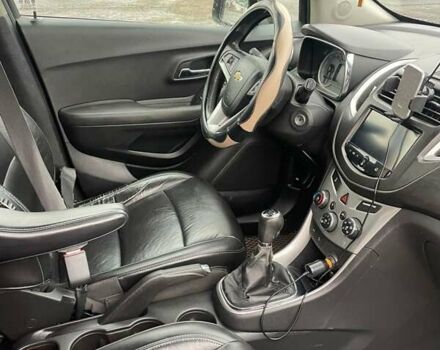 Шевроле Trax 2013 в Калуше на Automoto.ua Красный Шевроле Trax, объемом двигателя 1.69 л и пробегом 192 тыс. км за 9500 $, фото 8 на Automoto.ua