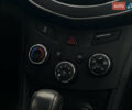 Красный Шевроле Trax, объемом двигателя 1.36 л и пробегом 170 тыс. км за 9500 $, фото 10 на Automoto.ua
