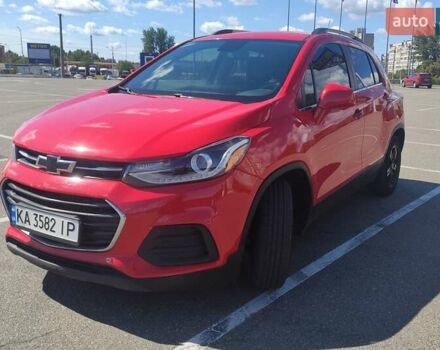 Красный Шевроле Trax, объемом двигателя 1.36 л и пробегом 52 тыс. км за 14300 $, фото 5 на Automoto.ua