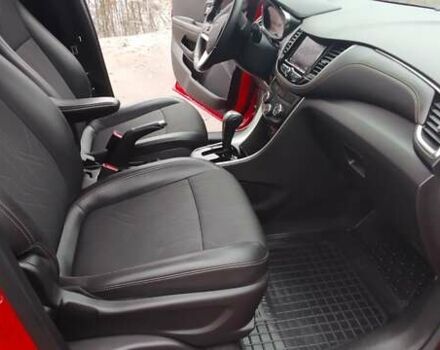 Красный Шевроле Trax, объемом двигателя 1.4 л и пробегом 50 тыс. км за 13600 $, фото 21 на Automoto.ua