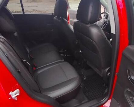 Красный Шевроле Trax, объемом двигателя 1.4 л и пробегом 50 тыс. км за 13600 $, фото 22 на Automoto.ua