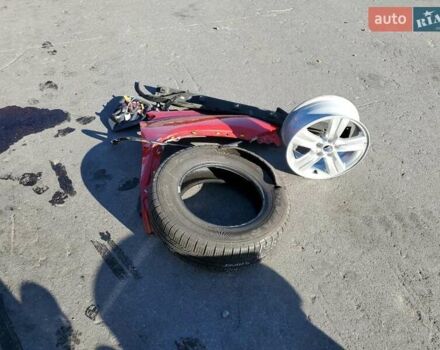 Красный Шевроле Trax, объемом двигателя 1.4 л и пробегом 77 тыс. км за 3000 $, фото 12 на Automoto.ua