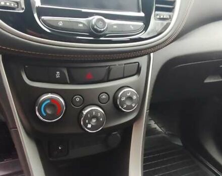 Красный Шевроле Trax, объемом двигателя 1.4 л и пробегом 50 тыс. км за 13600 $, фото 18 на Automoto.ua